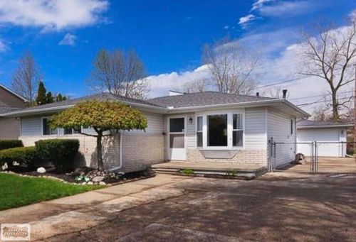 50550 Lagae Street, New Baltimore, MI, 48047 | Card Image