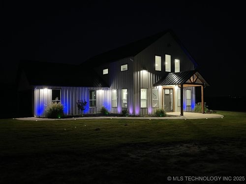 2920 Lago Vista Ln, Kingston, OK, 73439-6001 | Card Image