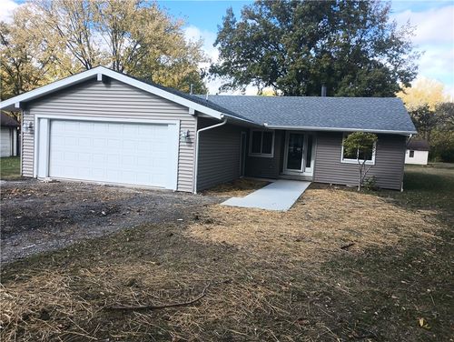 104 Wilson Rd, Danville, IL, 61834-7326 | Card Image