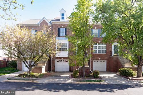 13137 Ashnut Ln, Oak Hill, VA, 20171-4305 | Card Image