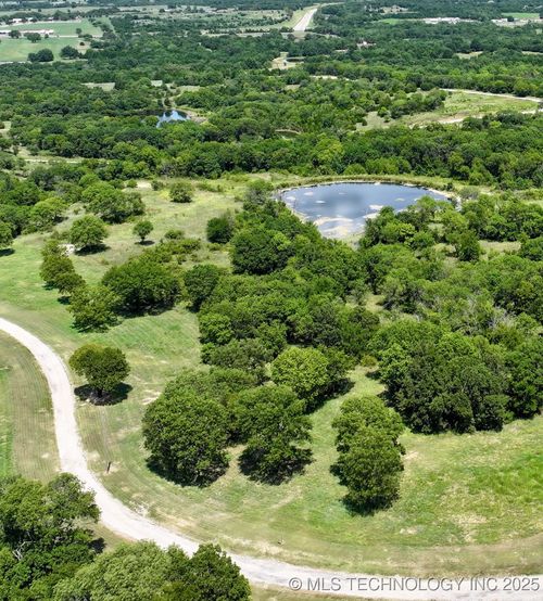 2 W Buffalo Springs Court, Sulphur, OK, 73086 | Card Image