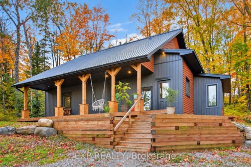 4197 Matawatchan Rd, Griffith, ON, K0J2R0 | Card Image