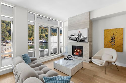 301-6697 Nelson Ave, West Vancouver, BC, V7W2B2 | Card Image
