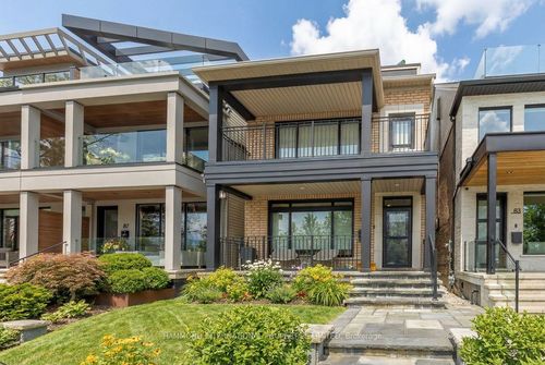 85 Northern Dancer Blvd, Toronto, ON, M4L3Z8 | Card Image