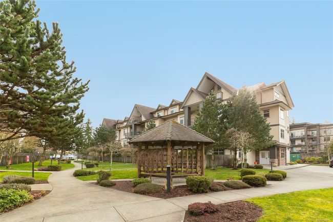 201 - 2117 Meredith Rd, Condo with 1 bedrooms, 2 bathrooms and 1 parking in Nanaimo BC | Image 34