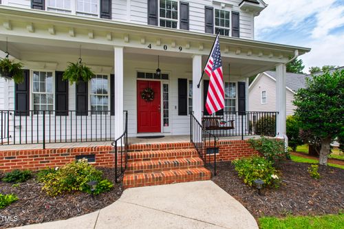 409 Broadmoor Way, Clayton, NC, 27520-4917 | Card Image