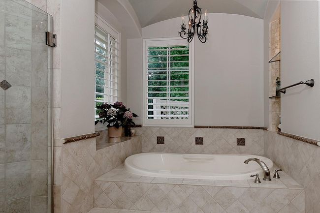 28207 E Benders Landing Boulevard, House other with 7 bedrooms, 9 bathrooms and 4 parking in Spring TX | Image 25