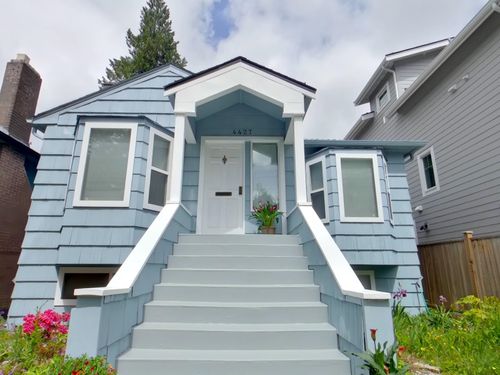 4427 W 16th Ave, Vancouver, BC, V6R3E7 | Card Image