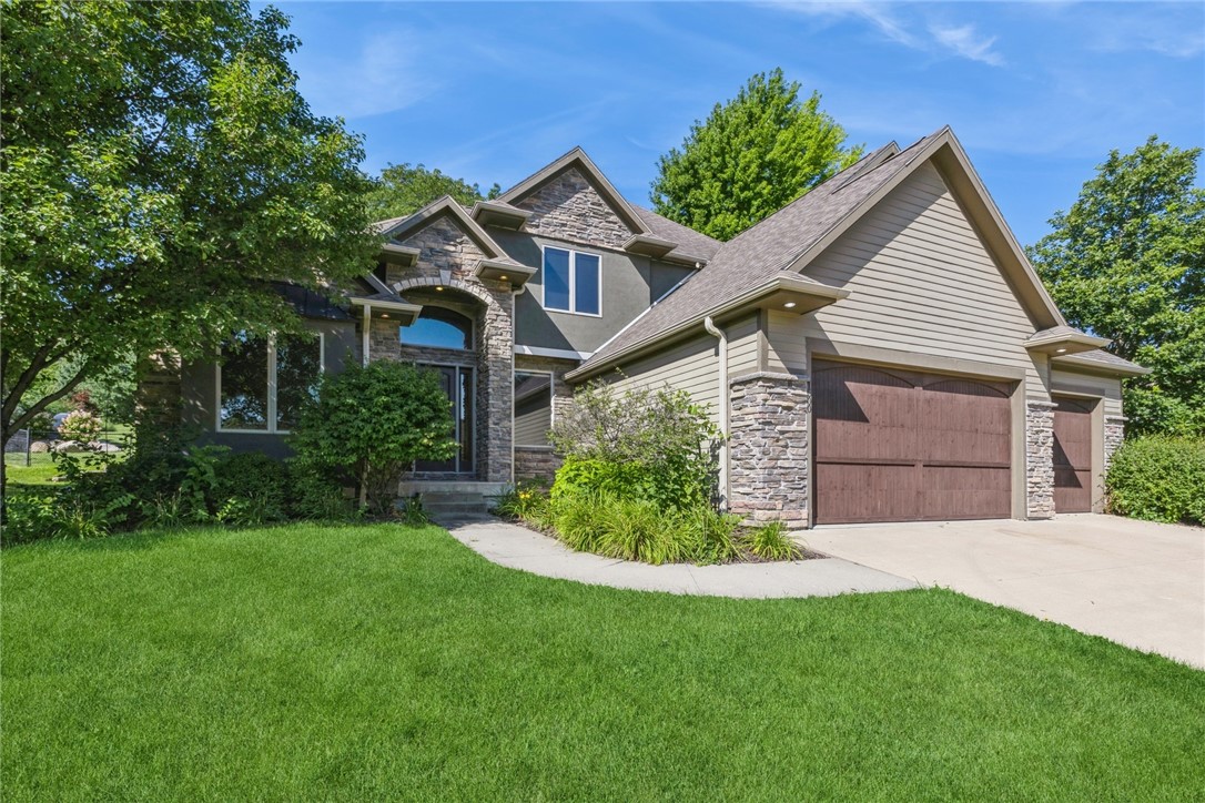 120th St, Clive, IA 50325