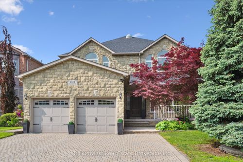 4324 Hickory Dr, Mississauga, ON, L4W1L2 | Card Image