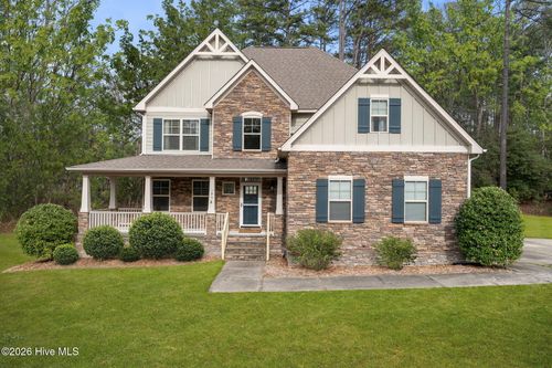 195 Glenmoor Dr, Southern Pines, NC, 28387-7441 | Card Image