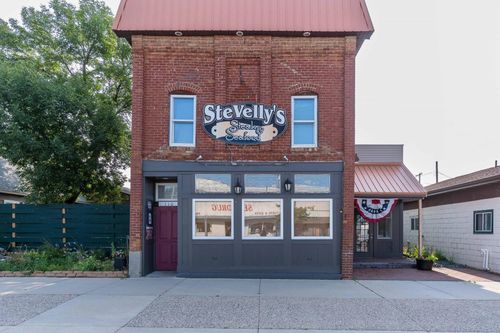 110 N Lake Ave, Battle Lake, MN, 56515-4049 | Card Image