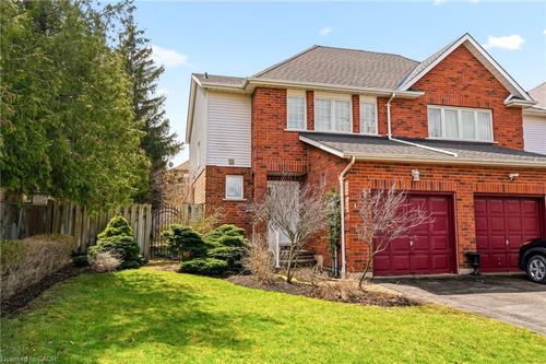 1 Tomahawk Dr, Grimsby, ON, L3M5G4 | Card Image