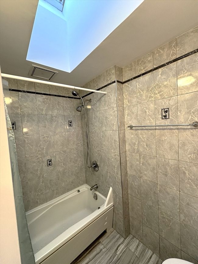 R - 59 Union St, Condo with 3 bedrooms, 3 bathrooms and 1 parking in Boston MA | Image 27