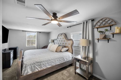 1607 Brandon St, Dallas, TX, 75208-7134 | Card Image