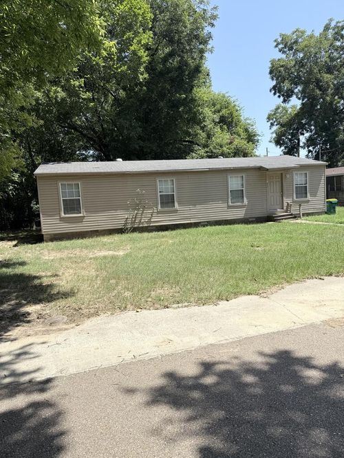 2408 Stevenson, Texarkana, TX, 75501 | Card Image