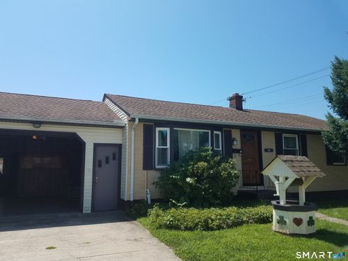 211 Melba St, Milford, CT, 06460-7634 | Card Image