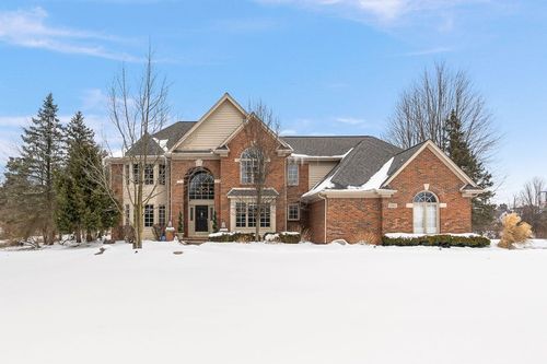 2980 Long Winter Ln, Oakland, MI, 48363-2156 | Card Image