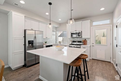 379 S 780 E, American Fork, UT, 84003-5538 | Card Image