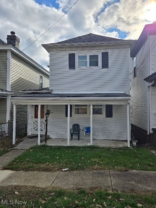 412 Concord St, Martins Ferry, OH, 43935-1346 | Card Image