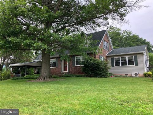 4631 Nursery Rd, DOVER, PA, 17315-2631 | Card Image