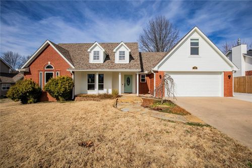 116 Birch St, Centerton, AR, 72719-9638 | Card Image
