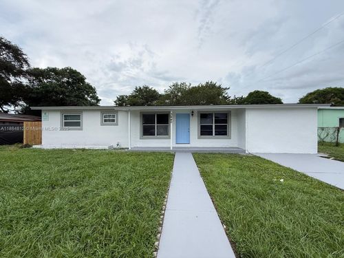 0-3440 Nw 4th St, Lauderhill, FL, 33311-8315 | Card Image