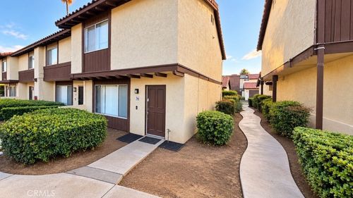 36-1077 S Santo Antonio Drive, Colton, CA, 92324 | Card Image