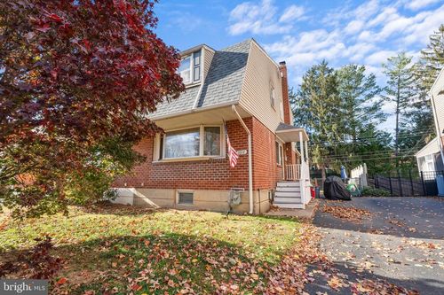 1614 Blackrock Rd, SWARTHMORE, PA, 19081-2707 | Card Image