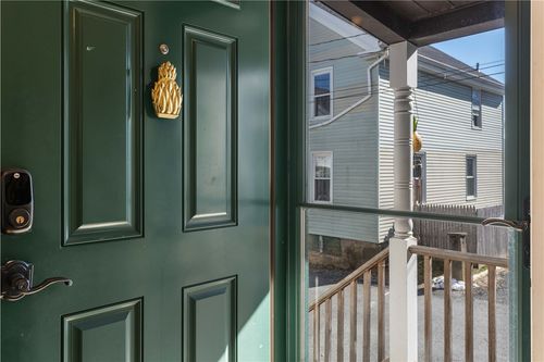 6 Gillies Court, Newport, RI, 02840 | Card Image