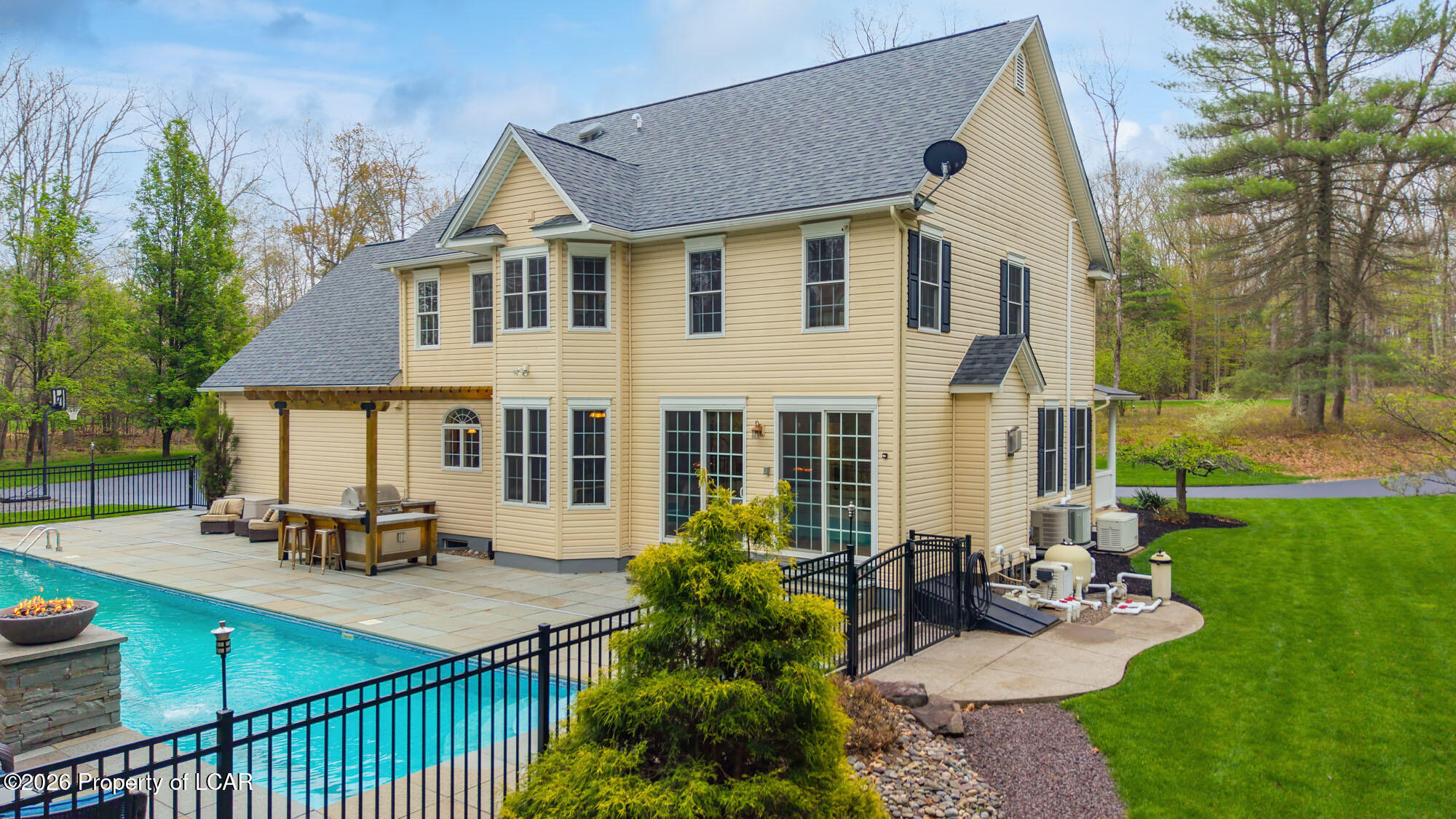 Residential in Mountain Top 5