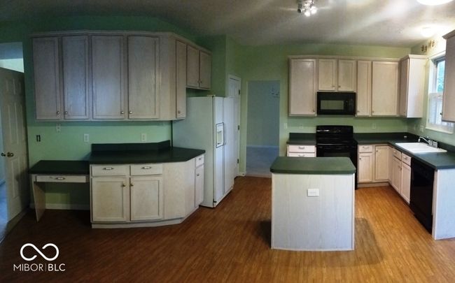 10635 Eric Ct, House other with 4 bedrooms, 3 bathrooms and null parking in Fishers IN | Image 6