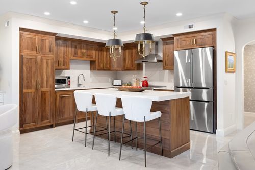 132-75 Grove Street, Wellesley, MA, 02481 | Card Image