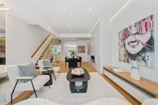 184 Strachan Ave, House attached with 5 bedrooms, 5 bathrooms and 1 parking in Toronto ON | Image 7