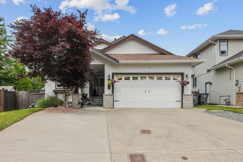 18863 64a Ave, Surrey, BC, V3S8V3 | Card Image