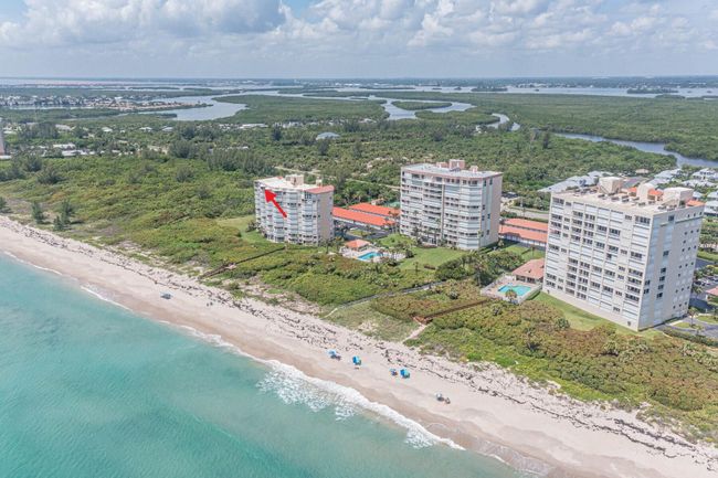 PH6 - 3870 N Highway A1a, Condo with 2 bedrooms, 2 bathrooms and null parking in Hutchinson Island FL | Image 65