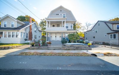 301 Norland Avenue, Home with 9 bedrooms, 3 bathrooms and null parking in Bridgeport CT | Image 2