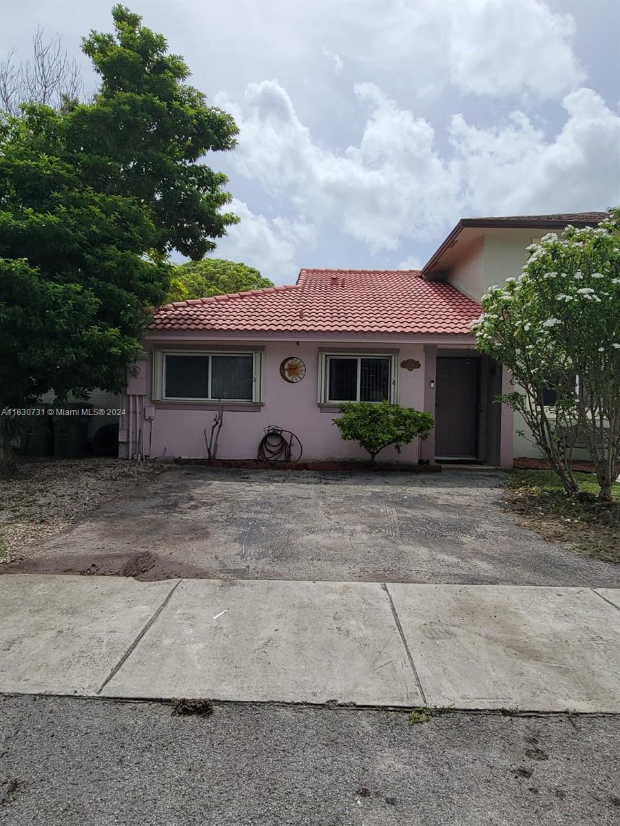 13th Ave, Homestead, FL 33035