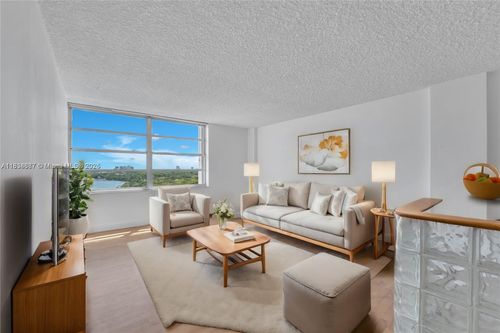 apt-15j-150 Se 25th Rd, Miami, FL, 33129-2442 | Card Image