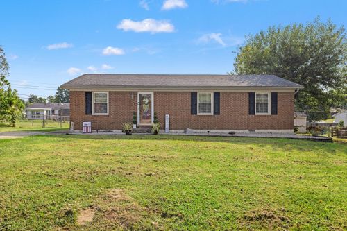 305 Center St, Lawrenceburg, KY, 40342-1042 | Card Image