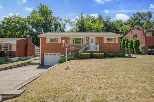 517 Dunn Dr, Pittsburgh, PA, 15227-1203 | Card Image