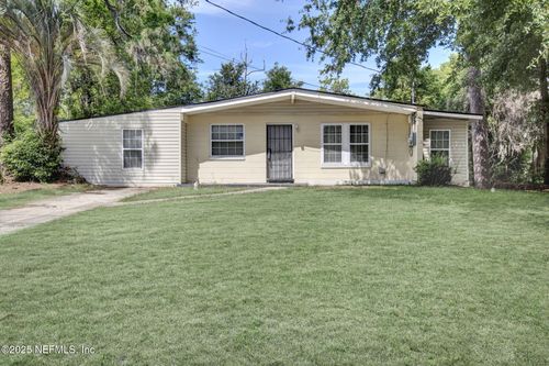 9118 Devonshire Blvd, JACKSONVILLE, FL, 32208-1611 | Card Image