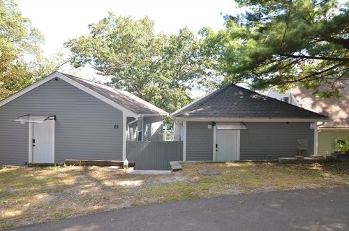 0-63 White Ave, Concord, MA, 01742-5735 | Card Image
