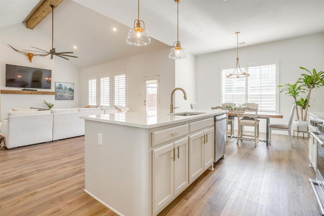 408 E Paddock, House other with 3 bedrooms, 3 bathrooms and null parking in Willow Park TX | Image 10
