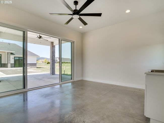 2110 Sw Homer Ross Loop, House other with 4 bedrooms, 4 bathrooms and 3 parking in McMinnville OR | Image 33