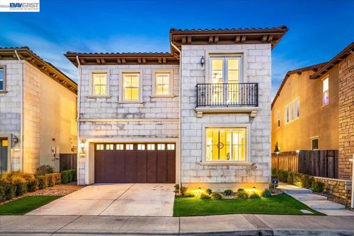 205 Zinnia Ct, San Ramon, CA, 94582-5399 | Card Image