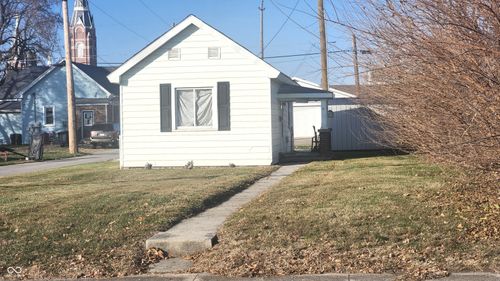 1332 S C St, Elwood, IN, 46036-1911 | Card Image