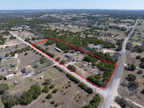 100 Phillip Ln, Liberty Hill, TX, 78642-3793 | Card Image