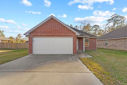 7775 Wayne Rd, Orange, TX, 77632-7817 | Card Image