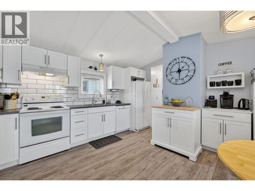72-3535 Mcculloch Rd, Kelowna, BC, V1W4R8 | Card Image